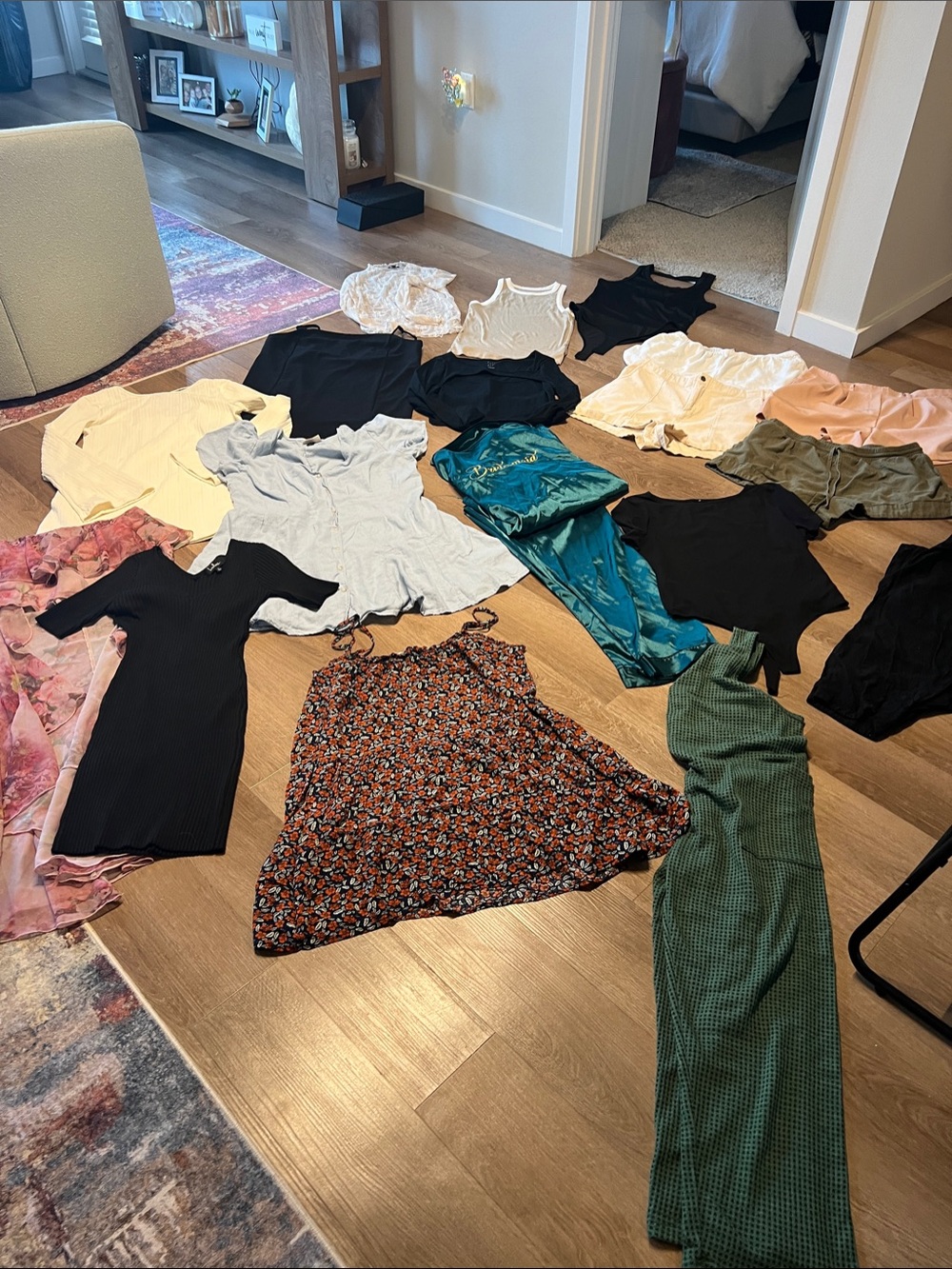Wild fable Mixed Women Tops & Dresses in XL 20 pieces